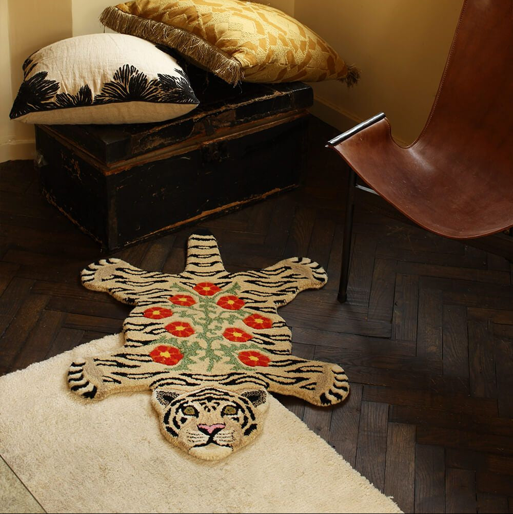 Tapis grand tigre blanc