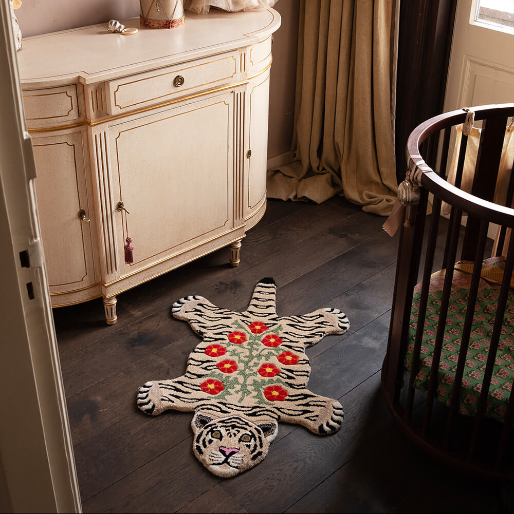 Tapis grand tigre blanc