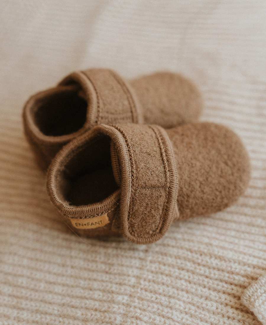 Chaussons bébé en laine marron édition limitée