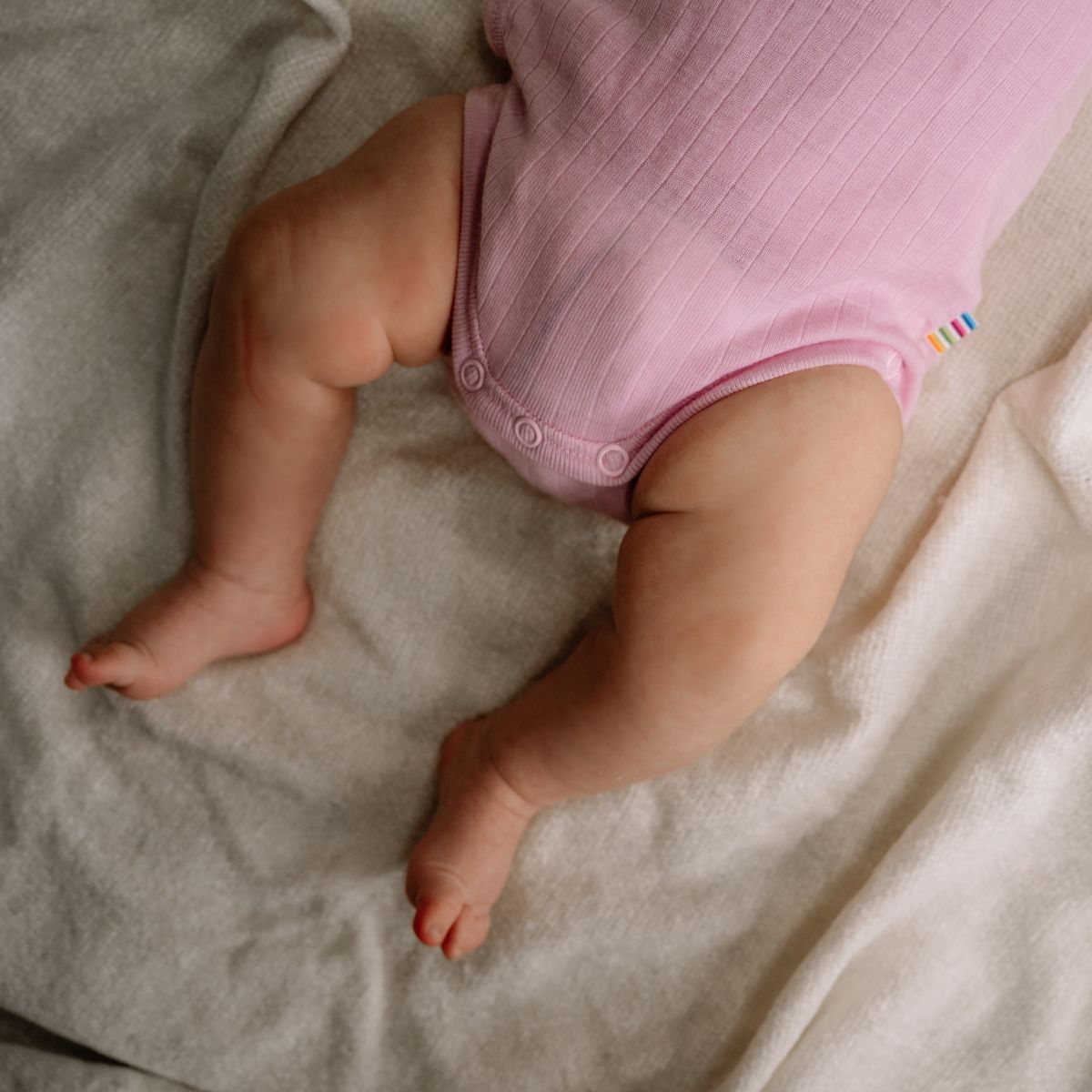 Wikkelromper merino wol rose - Charly's