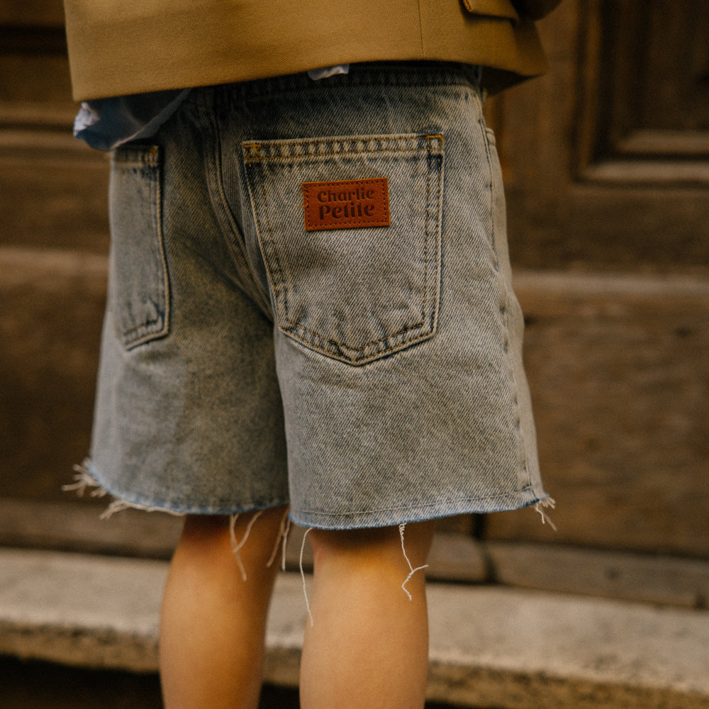 Short bleu enfant