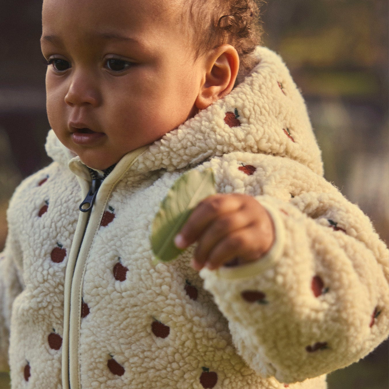 Veste pommes bébé